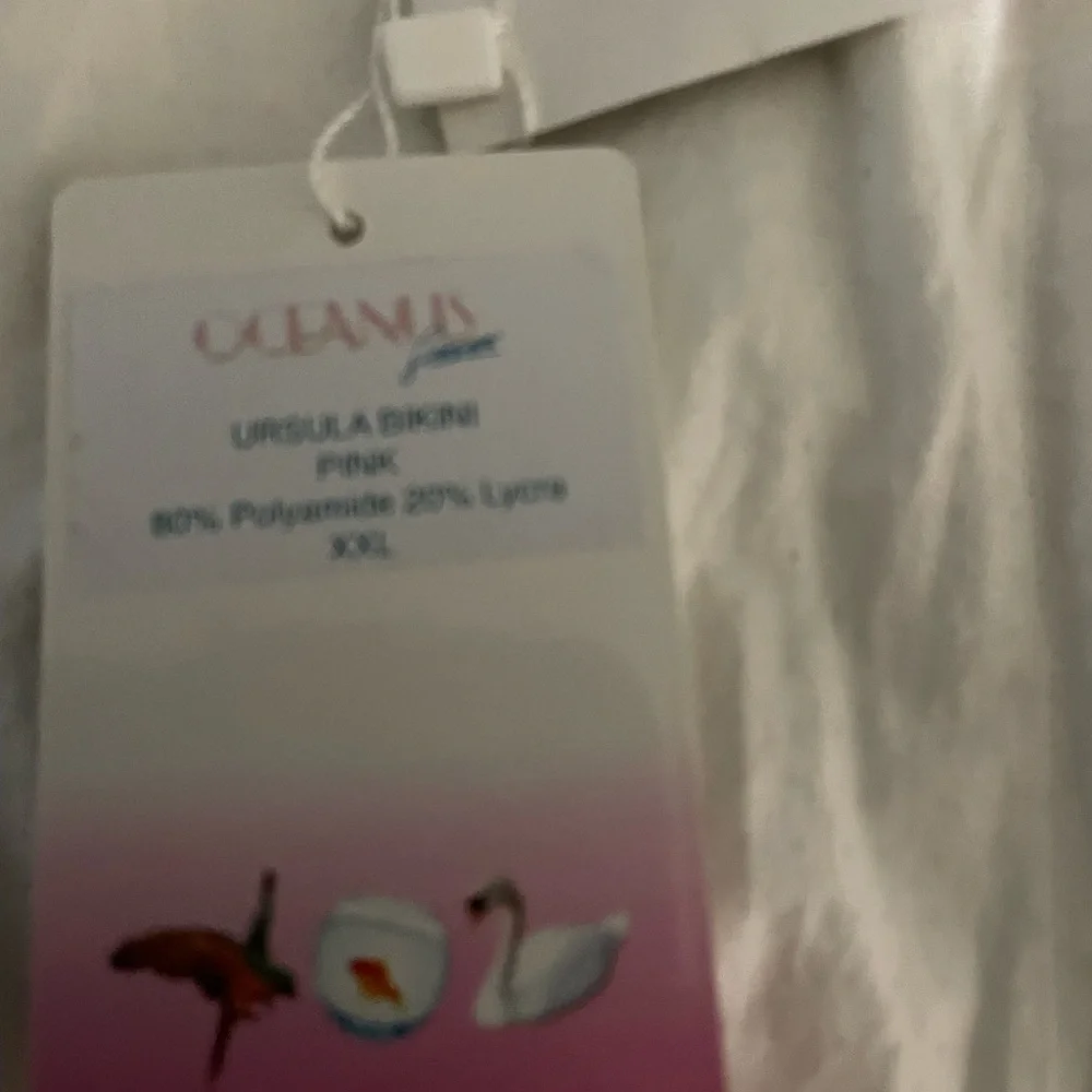 OCEANUS URSULA Pink Bikini Set with Gold Details - Picture 4 of 8